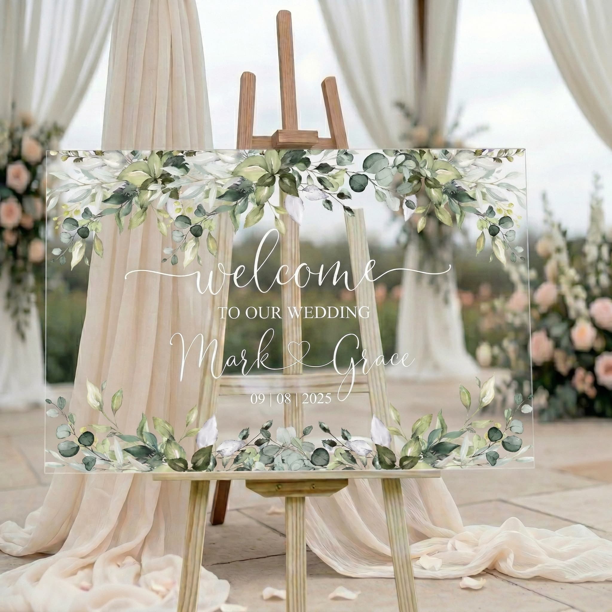 Bespoke Mirrored Acrylic Wedding Welcome Sign | Heirloom Gold & Silver Decor